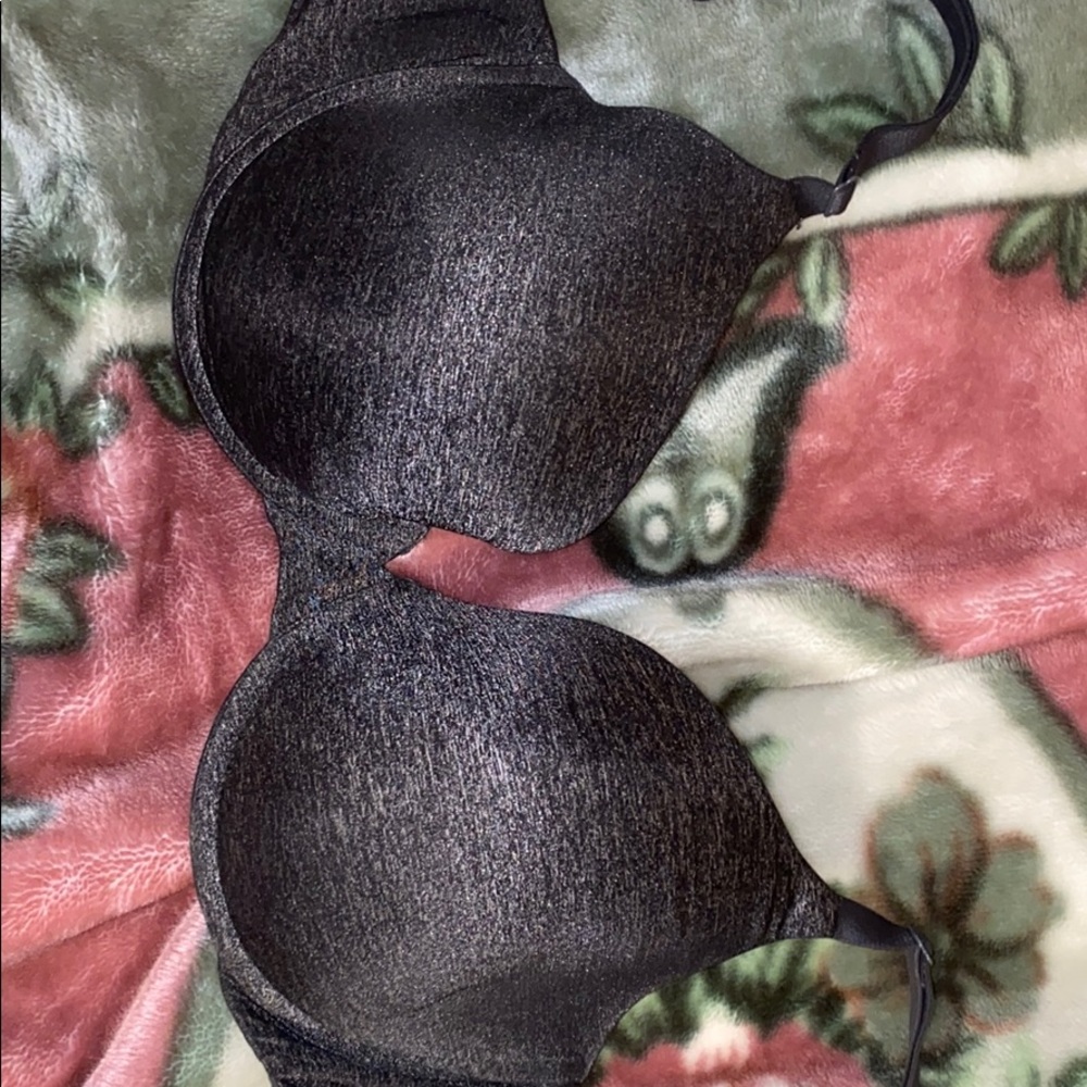 Victoria’s Secret Bra 36 DDD